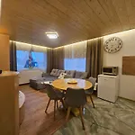 Crown Lesna Apartmán