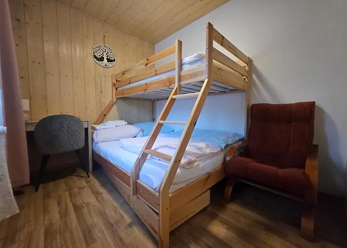 Crown Lesna Appartement *