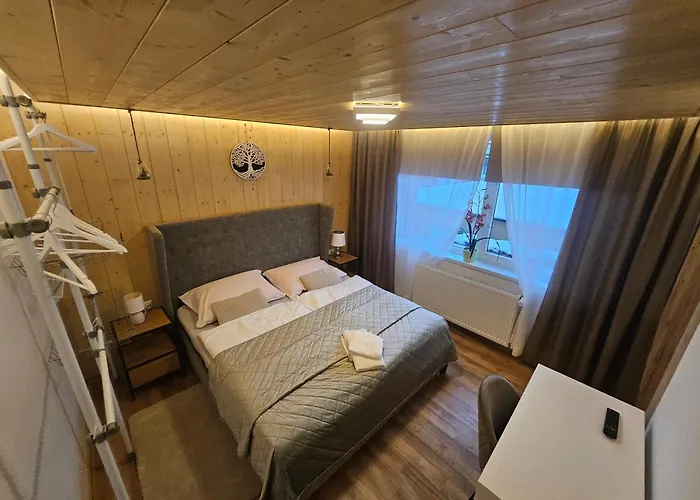 Appartement Crown Lesna *